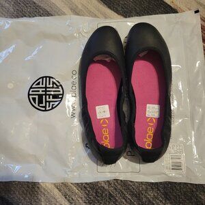 PLAE Women's Flat